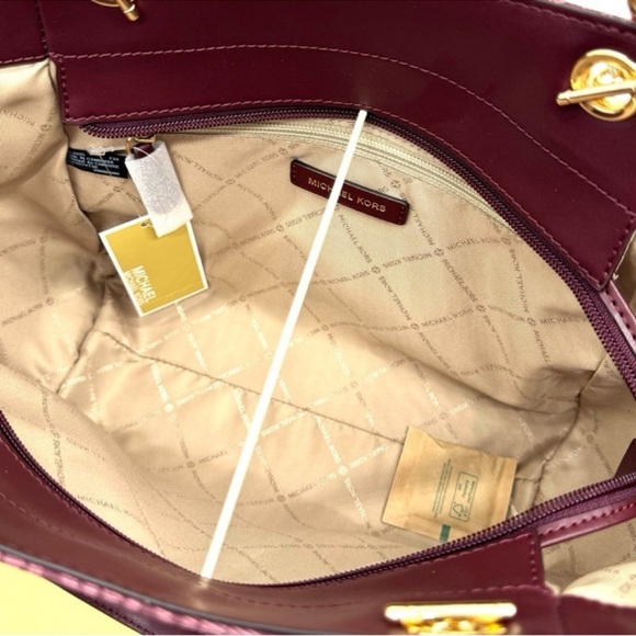 Michael Kors Large JST Chain Shoulder Bag & Large Continental Wallet Ox Blood - Picture 8 of 12